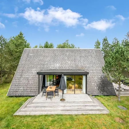 Peta - 1-6km From The Sea By Interhome Vejers Strand