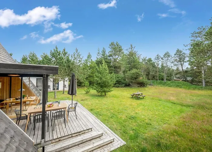 Peta - 1-6km From The Sea By Interhome Holiday home